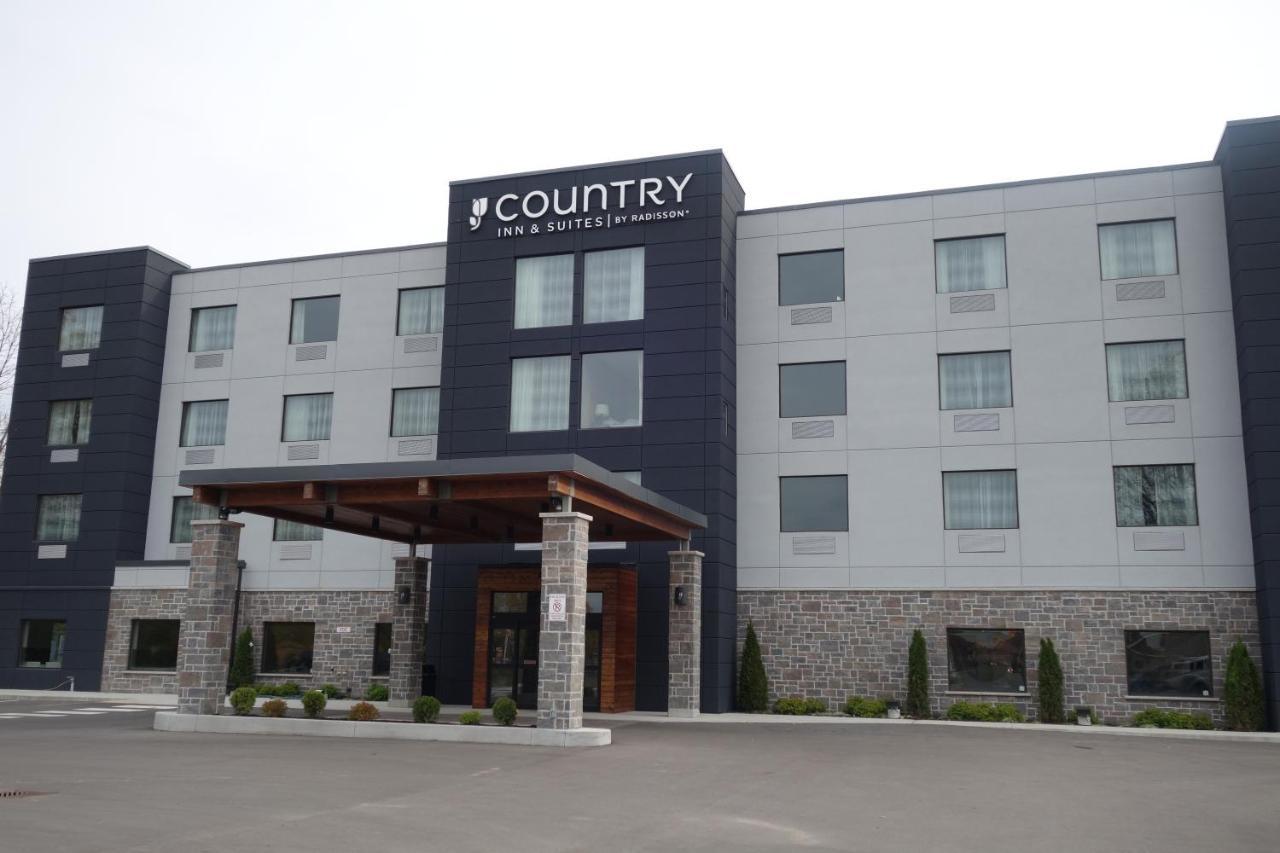 Country Inn & Suites By Radisson, Belleville, On Exterior foto